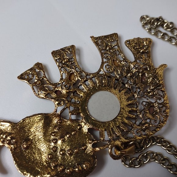 Awesome Large Decorative Elephant Pendant Necklace 18 Inches Long - Picture 10 of 13